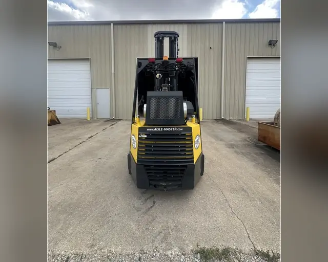 Pre-Owned 2017 Combilift Aisle Master 44WH forklift, photo 2